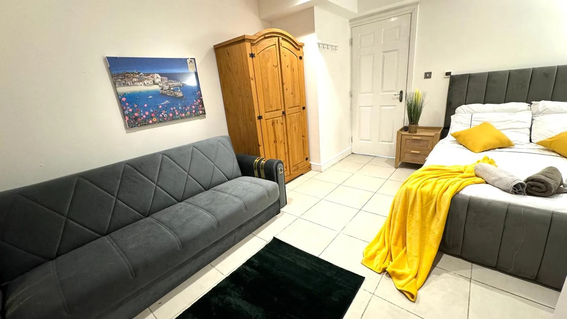 A Modern Luxury Penthouse Close To London Tower-Hil-Canary Wharf-Central Londyn Pensjonat