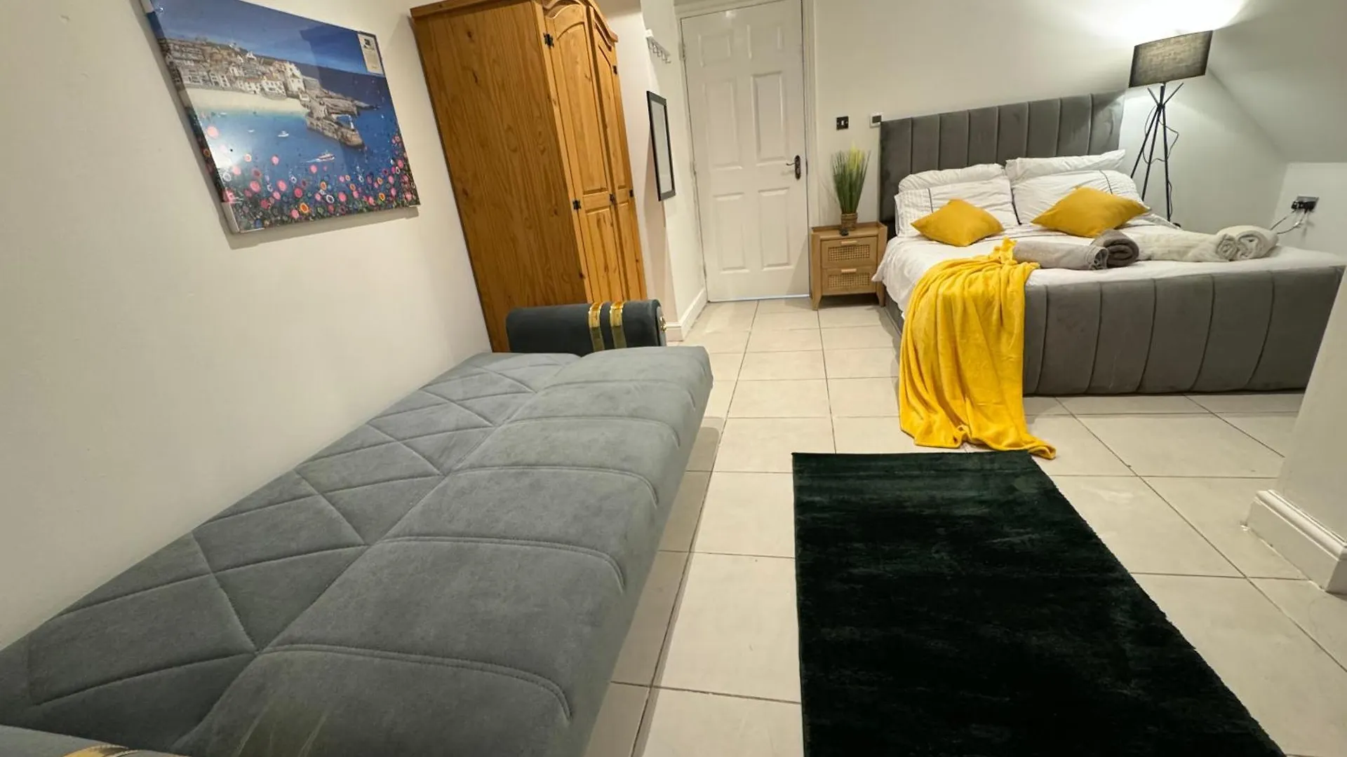A Modern Luxury Penthouse Close To London Tower-Hil-Canary Wharf-Central Londyn Pensjonat